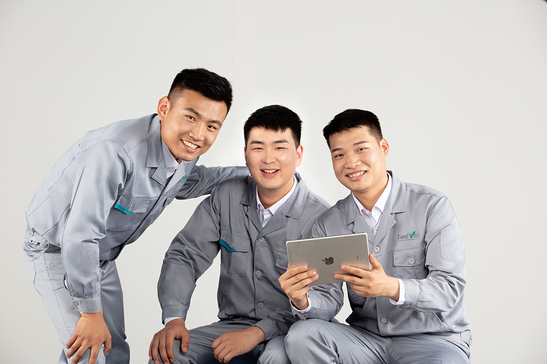 1759195652482787OMSl.jpg D1.jpg